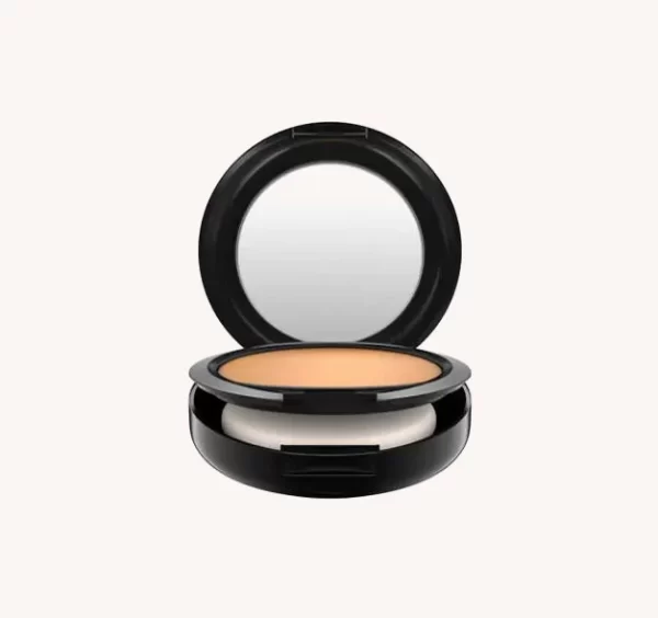 MAC Studio Fix Powder Plus Foundation - #C6 15 gr - PARC-MC-048-13