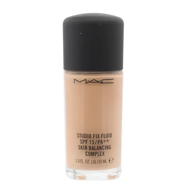 MAC Studio Fix Fluid Foundation SPF15 NC18 30 ml - PARC-MC-009-81