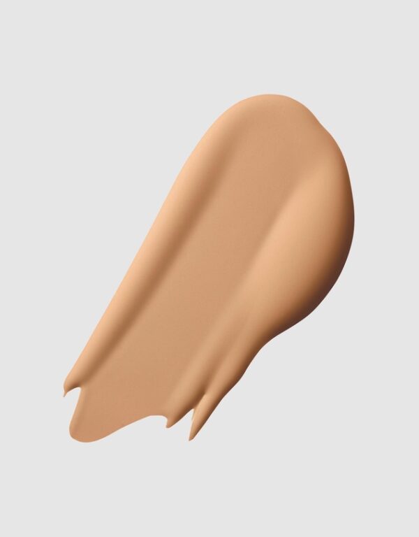 MAC Studio Radiance Serum-Powered Foundation #NW20 30 ml - PARC-MC-277-14