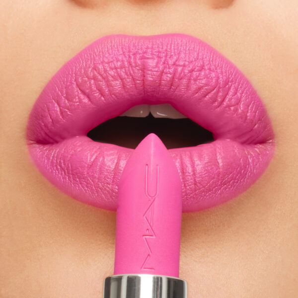 MAC Macximal Silky Matte Lipstick Candy Yum Yum 3.5 g - PARC-MC-279-12