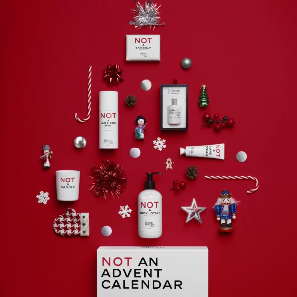 Juliette Has A Gun Not An Advent Calendar Candle 75gr/Soap Bar 100gr/Hair Mist 75ml/Body Lotion 250ml/Hand Cream 30ml/Edp 10ml set x 540 ml - PARB-14-148-00