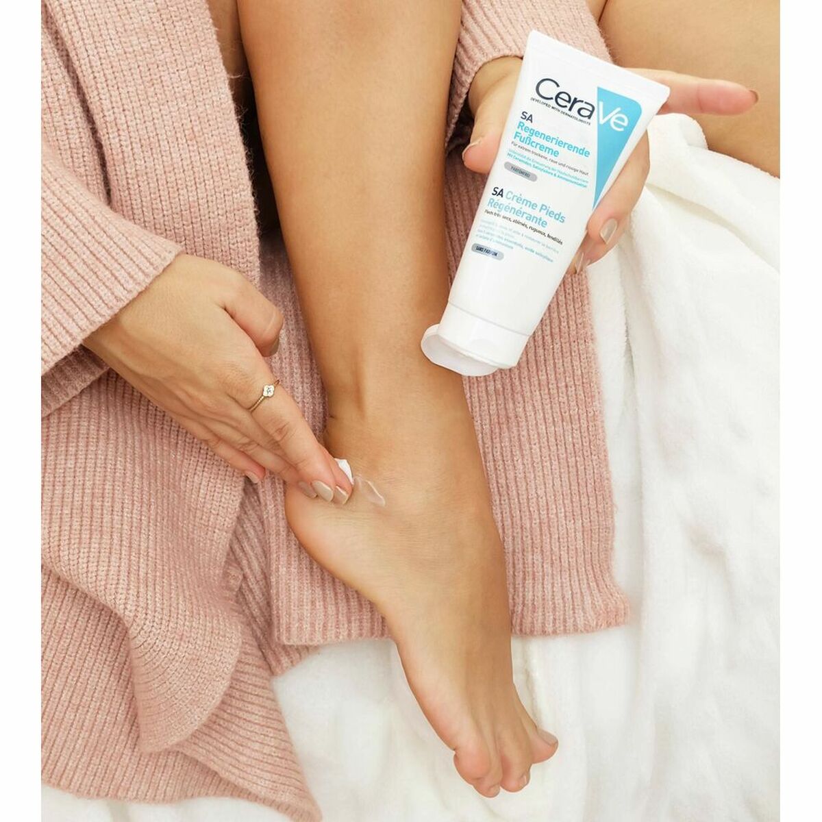 CeraVe SA Renewing Foot Cream   88 ml