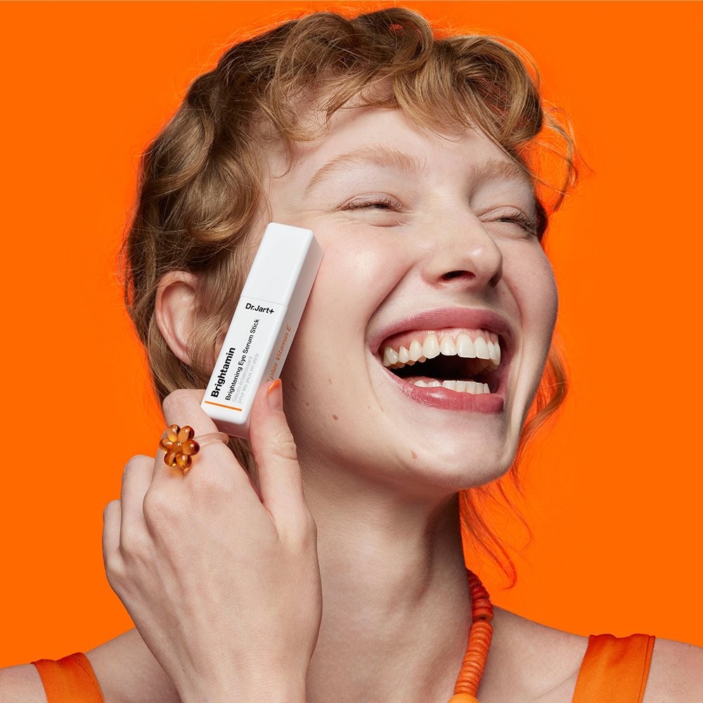 8809933611138.jpg DR.JART+ BRIGHTAMIN brightening eye serum stick 3.06 gr - PARB-24-404-00