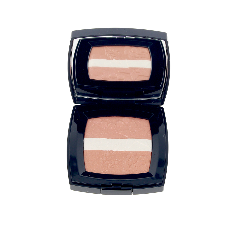3145891519983 CHANEL LES SIGNES DE CHANEL illuminating powder blush #Pêche Lumière 14 gr - NVA1519983