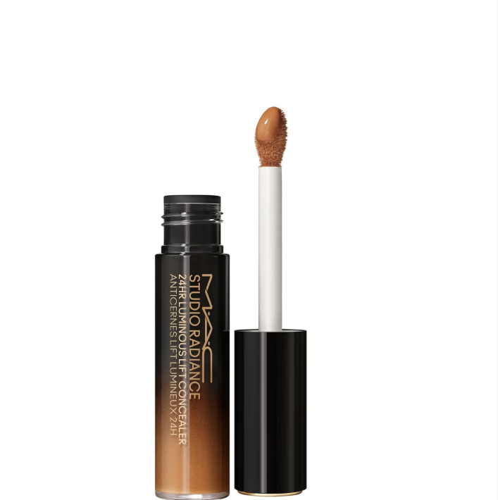 0773602657162.png MAC Studio Radiance Concealer NC20 11 ml - Image 1