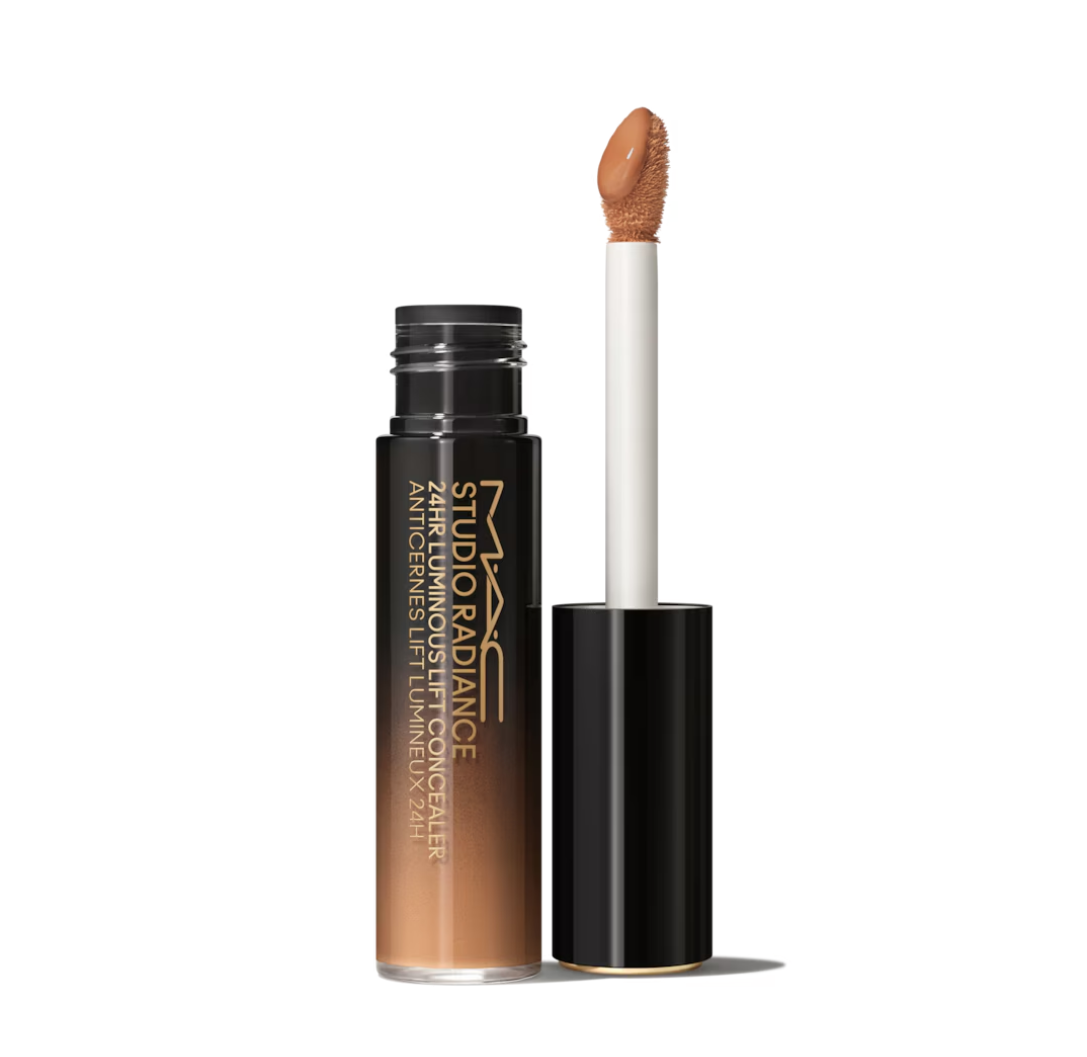 0773602657254.png MAC Studio Radiance Concealer NC44 11 ml - Image 1