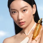 GUERLAIN ABEILLE ROYALE AQUEOUS TREATMENT OIL 4-piece SET Advanced Youth Aqueous Oil 50ml + Day Cream 15ml + Fortifying Lotion 15ml + Toiletry Bag - Image 4