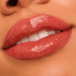 CATRICE GLASS LIKE lip gloss stick #050-Glacé Macchiato 3 gr - Image 3