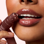 Laneige Glaze Craze Tinted Lip Serum Chocolate Frosting   12 g