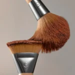 ECOTOOLS SCULPT + BRONZE Duo Brush for Contour and Bronzer 1 unit - Image 4