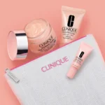 CLINIQUE MOISTURE SURGE 100H CASE 4 pcs Facial cream 50ml + Facial mask 30ml + Facial serum 5ml + Toiletry bag - Image 2