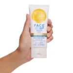 BONDI SANDS FACE SPF50+ moisturizing facial lotion with color 75 ml - Image 2
